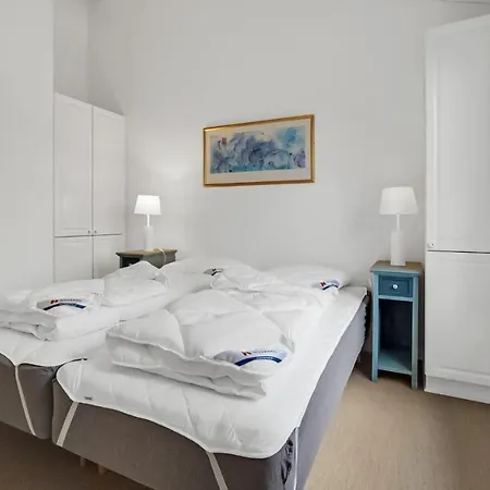 3 Bedroom Beautiful In בית נופש אבנרה
