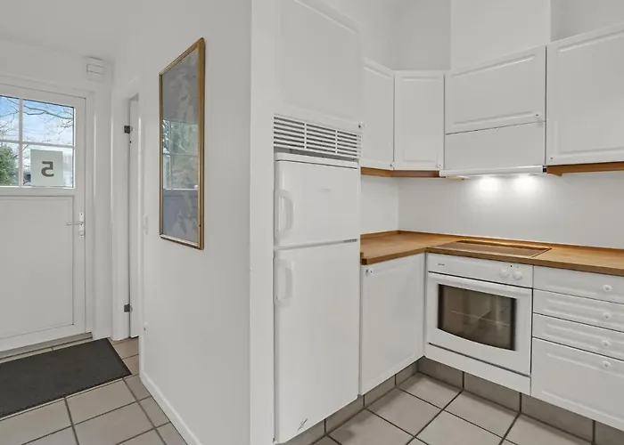 3 Bedroom Beautiful In *